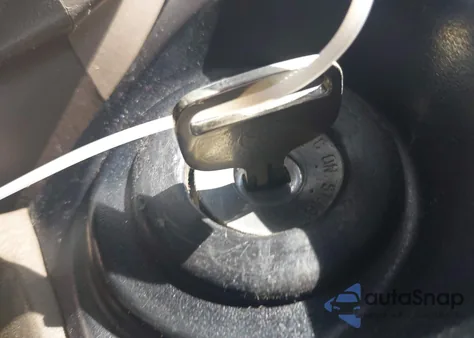 2004 Toyota Tacoma из США, поврежденный, VIN 5TENL42N24Z435900